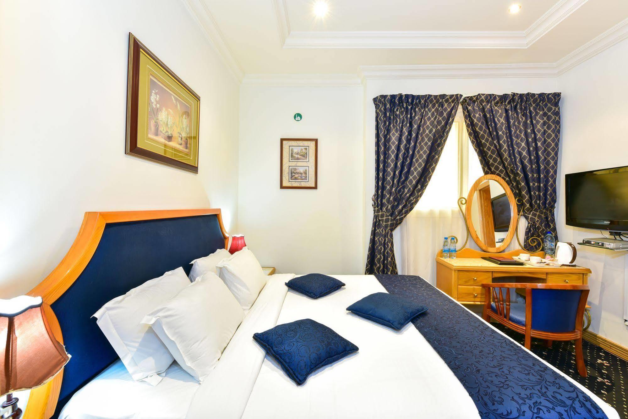 Cayam Hotel Doha Exterior foto